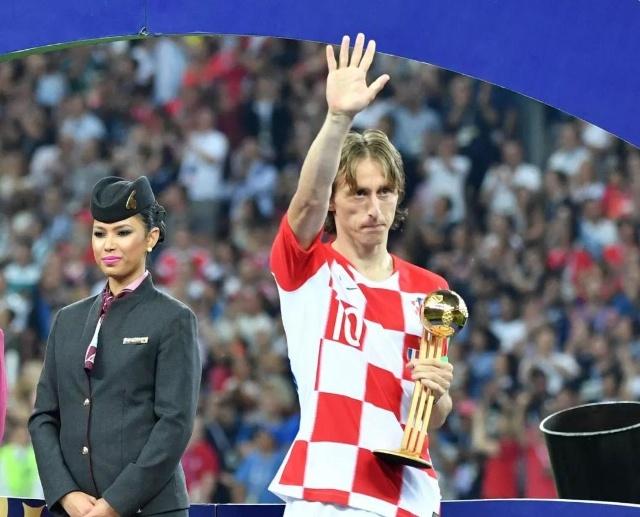 林荣福儿子致信瓦伦股东进行赛季总结，全篇只字不提足球（林荣福之子致信瓦伦股东回顾赛季，通篇避谈足球）