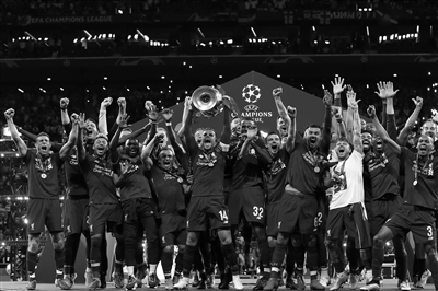 NBA季后赛精彩比赛瞬间