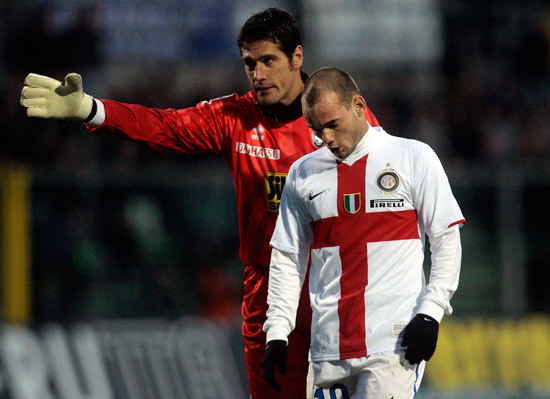 齐沃：老队员很好地接纳了年轻人；我们清楚弗拉泰西的重要性（齐沃：老将积极拥抱新人；我们深知弗拉泰西的关键作用）