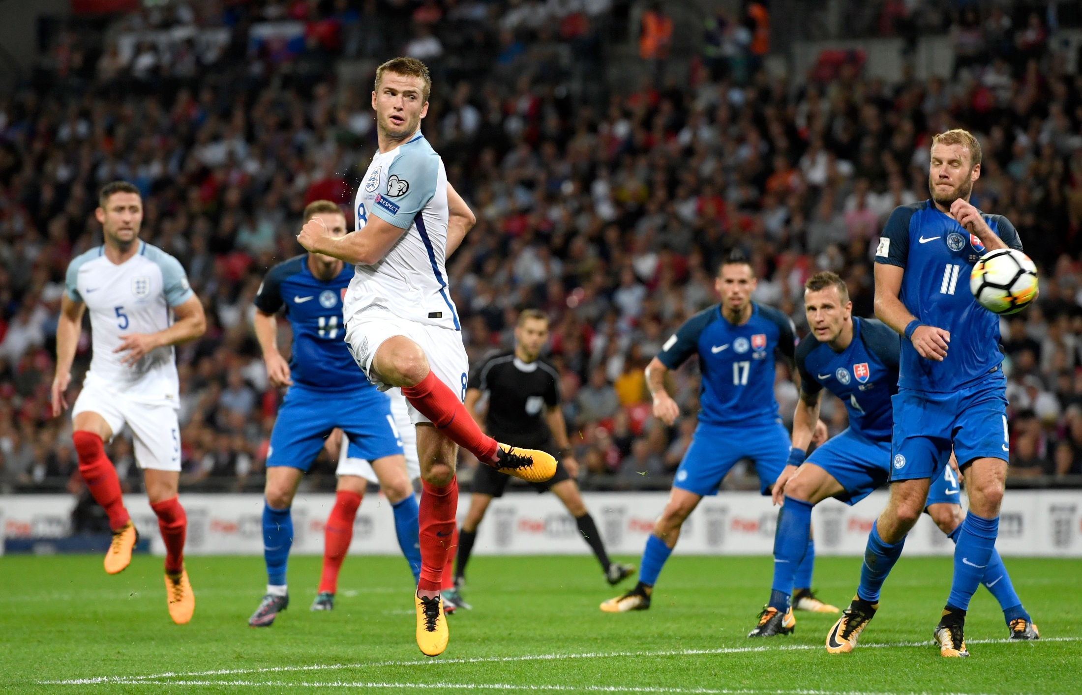 小蜘蛛：如果多进几球，终场阶段本可以踢得不那么惊险（小蜘蛛：若能再进几球，收官阶段就不至于如此惊险）