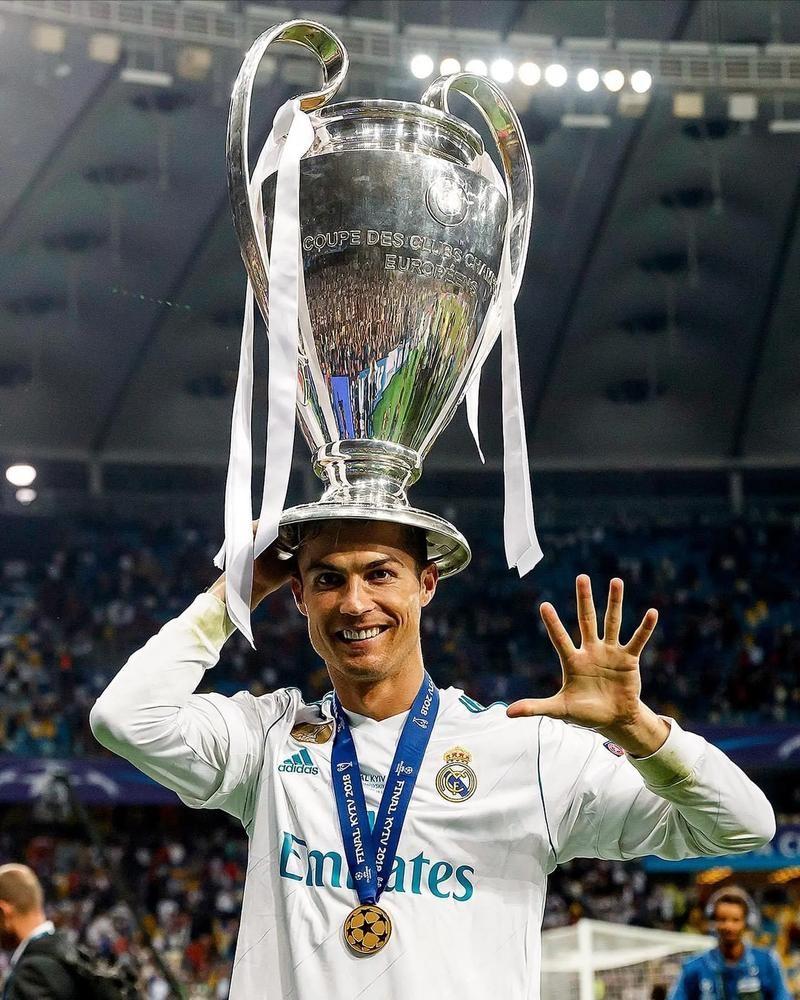 费尔明伤愈复出，巴萨迎来2025冲刺关键时刻（费尔明伤愈回归，巴萨开启2025冲刺关键阶段）