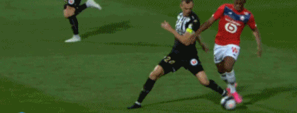 伊尔迪兹：对阵保加利亚我本应该能进2球，很抱歉没能打进（伊尔迪兹自责：战保加利亚本该梅开二度，遗憾未能破门）