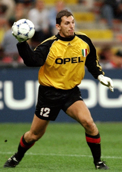 河南队强势逆转获胜（河南队强势翻盘告捷）