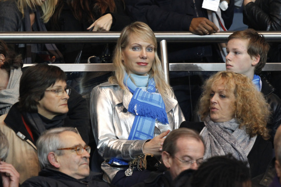 足球欧洲豪门爆发争吵，队内矛盾浮出水面（欧洲豪门内讧升级，队内裂痕显现）