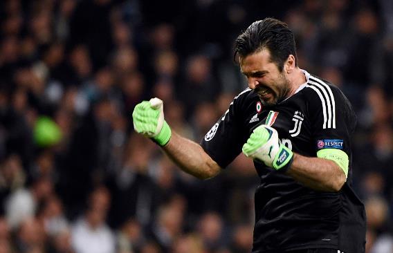 利物浦与桑德兰战平，萨拉赫替补登场未改劣势，桑德兰防守严密，最终以1比1告终。（利物浦1-1桑德兰：萨拉赫替补未能改写局势，桑德兰防线稳固）