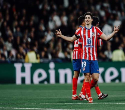 徐根宝：我赛前发烧到39度；银牌铜牌的价值比金牌差太多了（徐根宝称赛前高烧至39℃：银铜牌与金牌的价值相差悬殊）